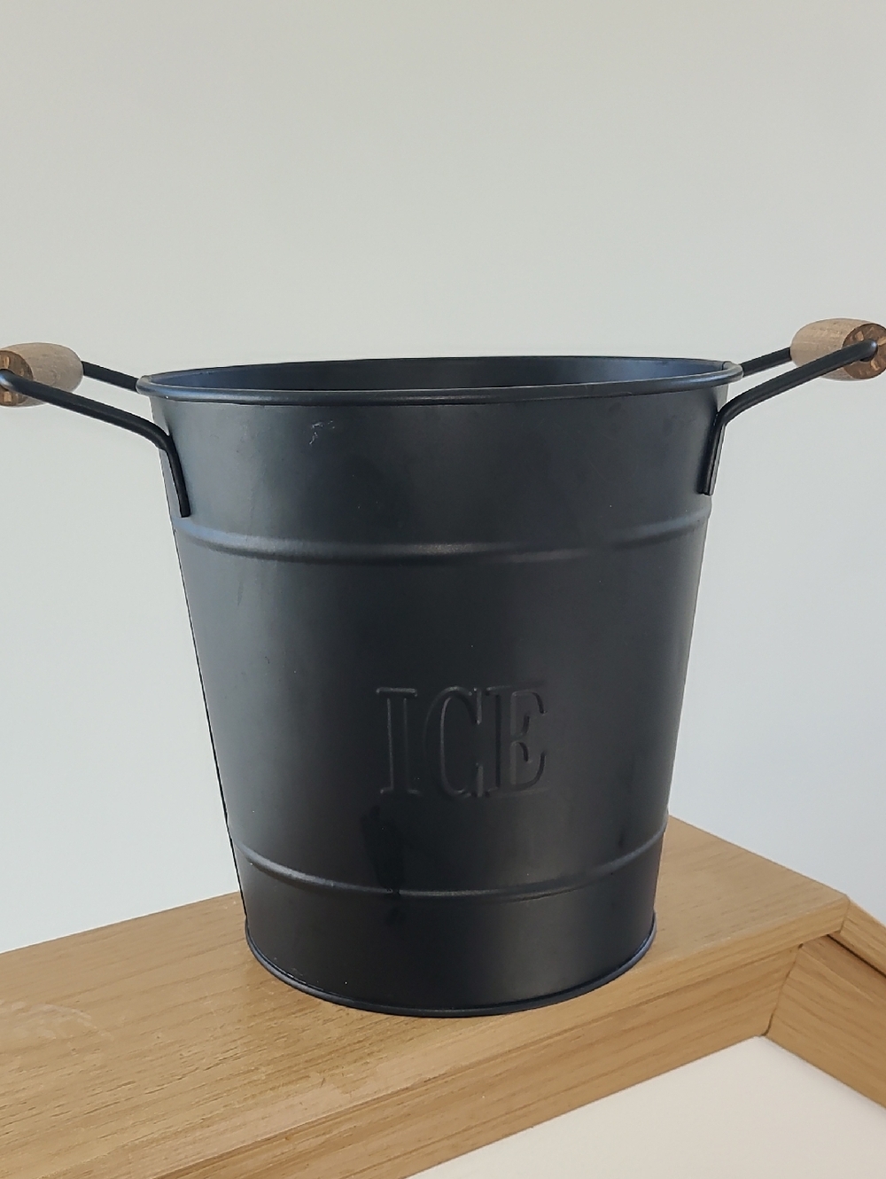 Black Metal Ice Bucket with Wooden Handle Accents Farmhouse